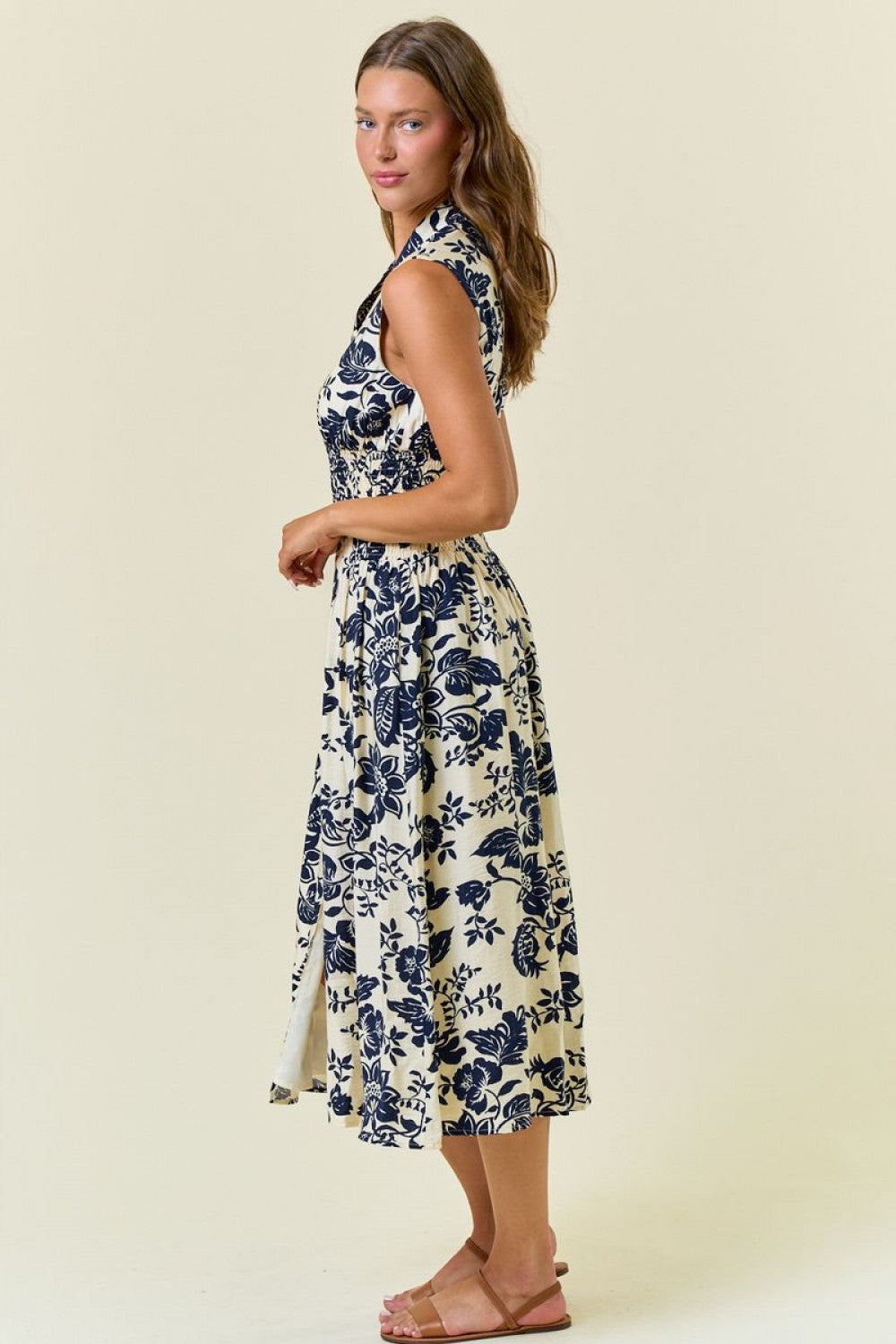 Midnight Garden Breeze